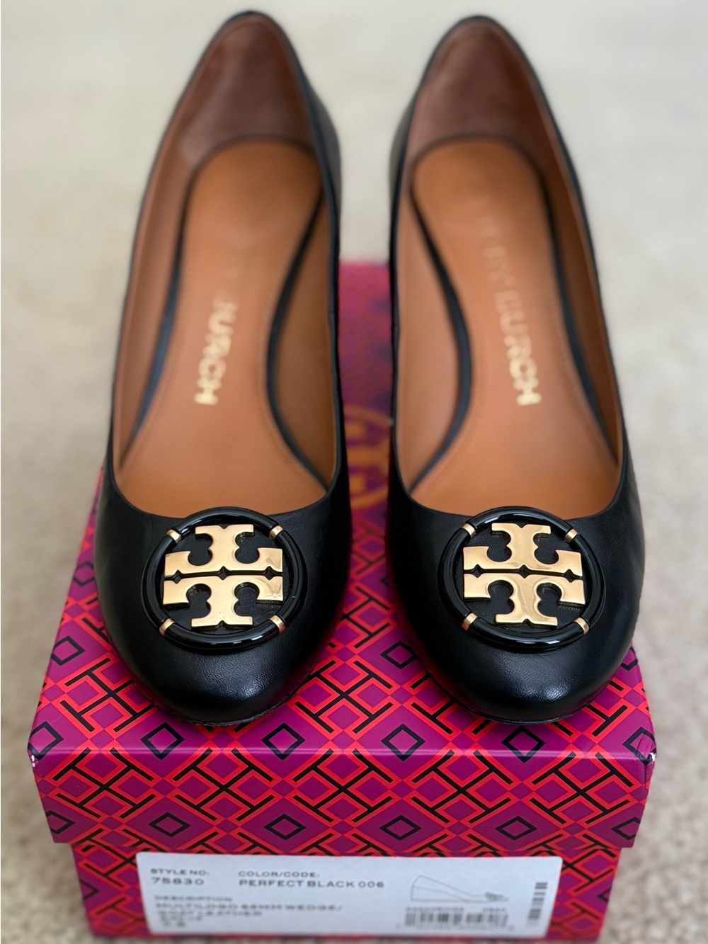 Tory Burch Black Leather Logo Medallion Wedges - Picture 3 of 3